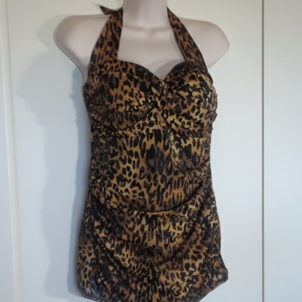 🌞2/$20🌞 Retro animal print one piece